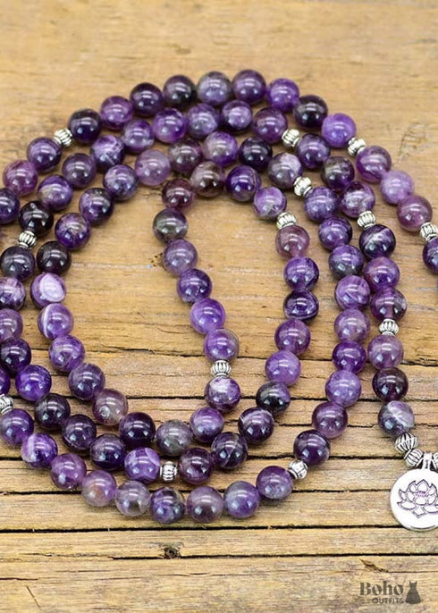 Collar de loto con 108 cuentas de mala de amatista