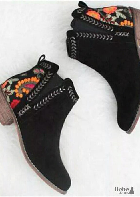 Boho Embroidered Women's Boots