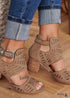 Sandalias de tacón de bloque con huecos tallados estilo bohemio