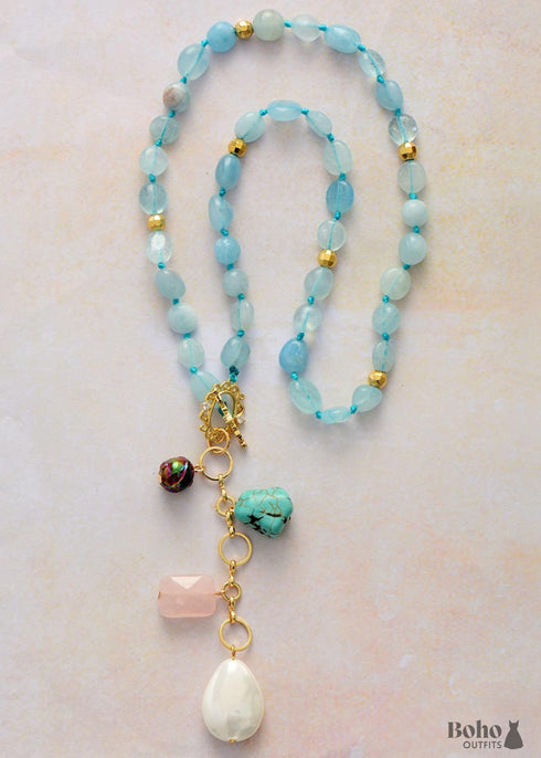 Collar bohemio, collar mala, aguamarina azul, dije de rosa, lazo elegante