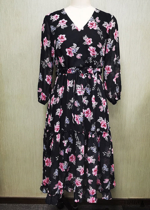 Vestido negro con flores rosas