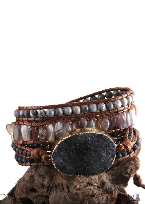 Pulsera Boho, Pulsera de Cuero RH de 5 Capas, Piedras Naturales, Blanco Nieve y Negro