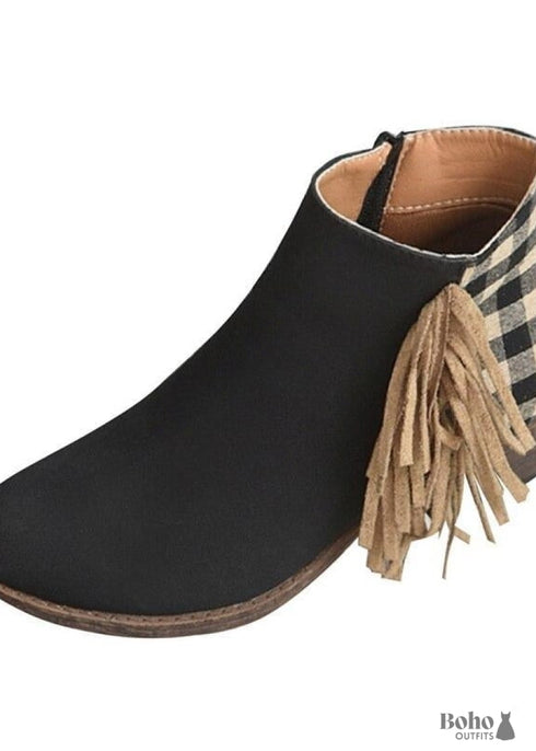 Botas con flecos estilo boho chic