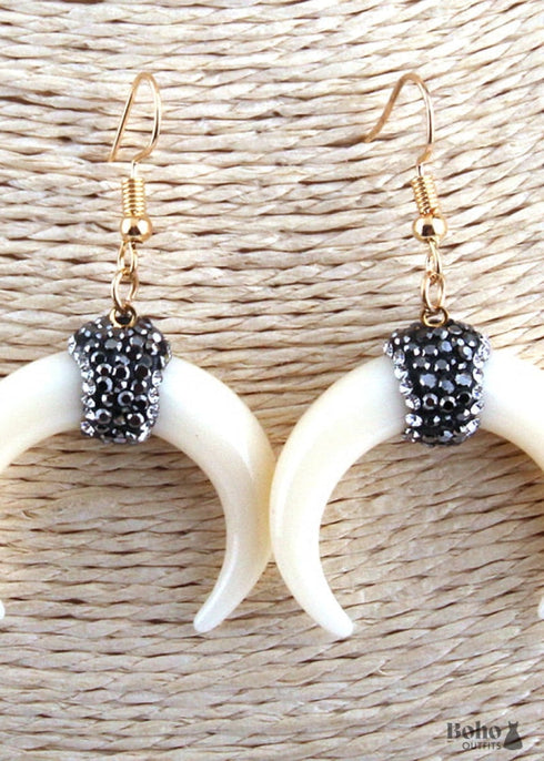 Pendientes bohemios, pendientes colgantes RH, luna de cuerno blanco