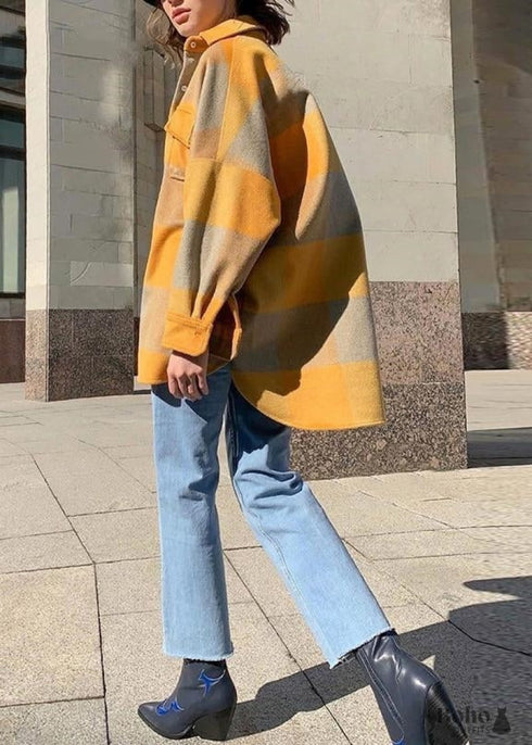 Chaqueta larga bohemia con estampado de cuadros