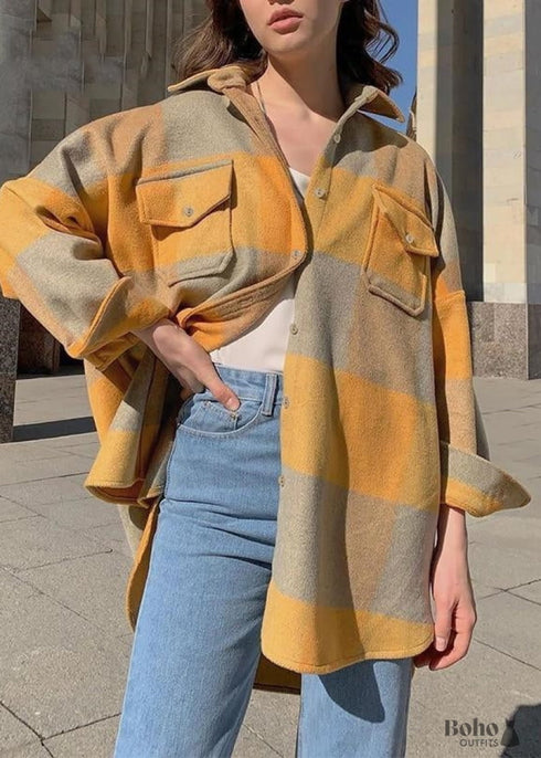 Chaqueta larga bohemia con estampado de cuadros