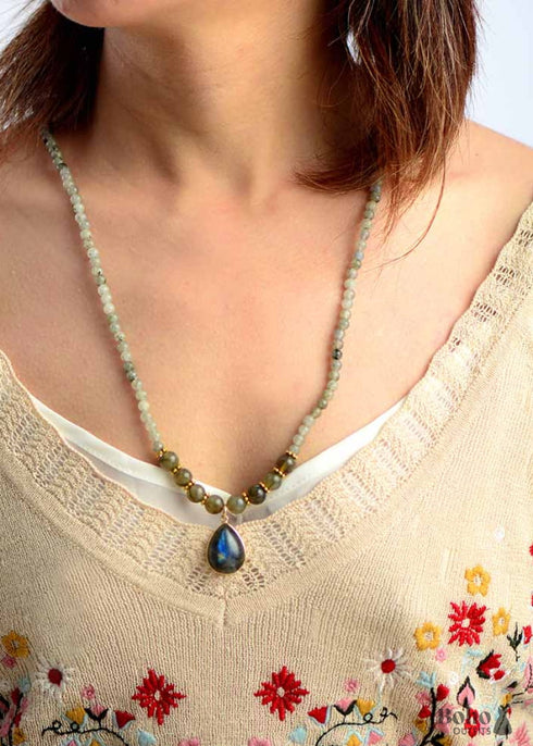 Collar Boho, Gargantilla con cuentas de labradorita Bijou Bodhi