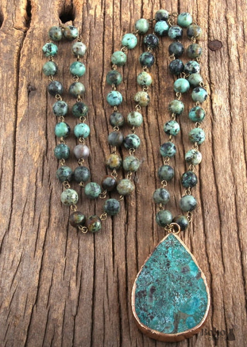 Collar bohemio de ágata verde ovalada de la India RH