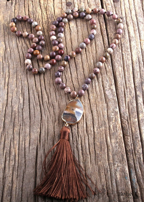 Collar bohemio con amazonita de cuarzo rosa RH y borla ovalada de piedra natural rosa.