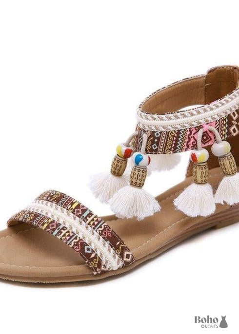 Sandalia Boho con Pompón