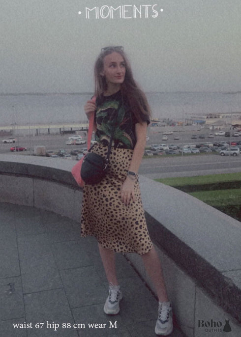 Boho Skirts in Retro Satin Skirt, Paw Black White For Women