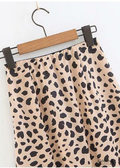 Boho Skirts in Retro Satin Skirt, Paw Black White For Women