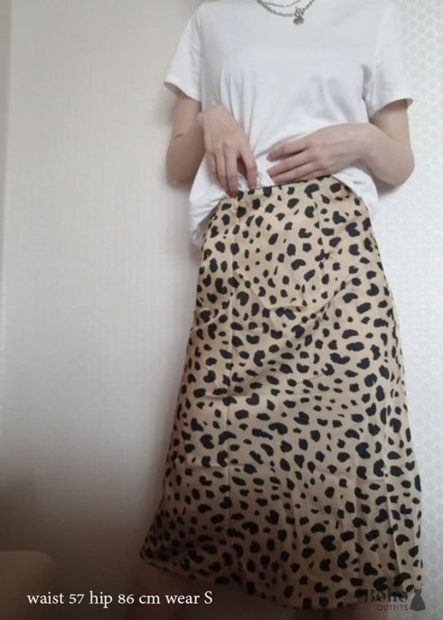 Boho Skirts in Retro Satin Skirt, Paw Black White For Women