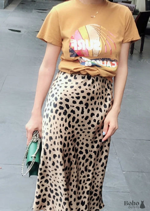 Boho Skirts in Retro Satin Skirt, Paw Black White For Women