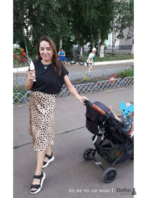 Boho Skirts in Retro Satin Skirt, Paw Black White For Women