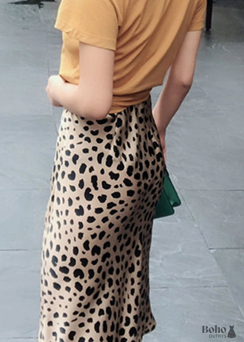 Boho Skirts in Retro Satin Skirt, Paw Black White For Women