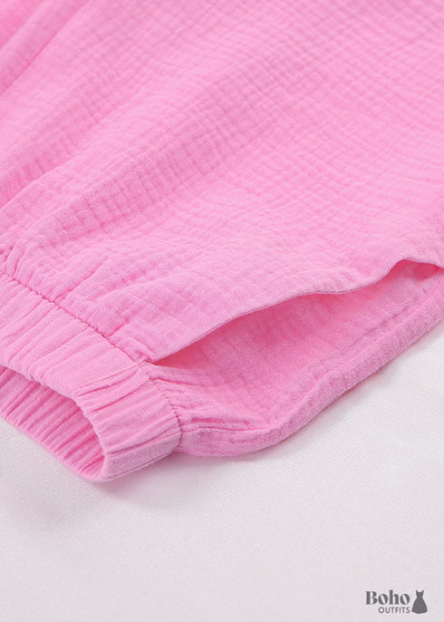 Conjunto de pijama bohemio Lucy Cotton en rosa y morado.