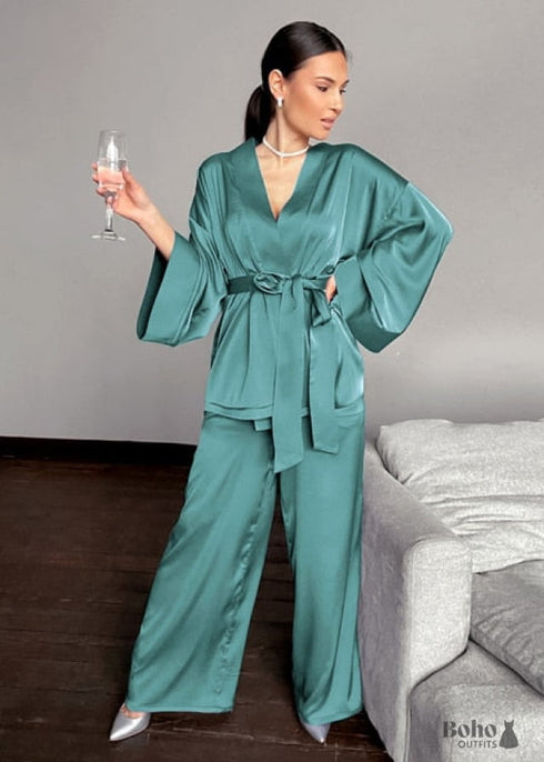 Pijama bohemio, conjunto de pijama de satén Clementine en azul y verde