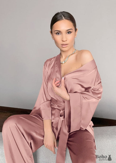 Pijama bohemio, conjunto de pijama de satén Clementine en rosa, champán y morado.