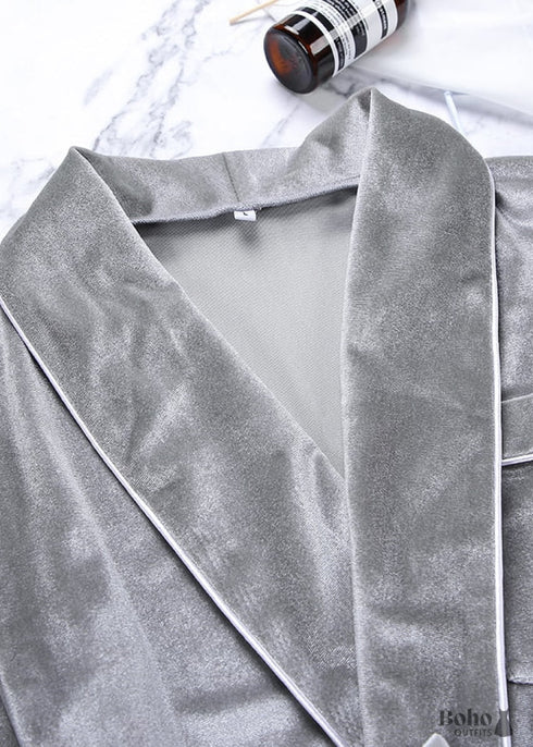 Pijama bohemio, conjunto de pijama de terciopelo Denise en gris y rosa.