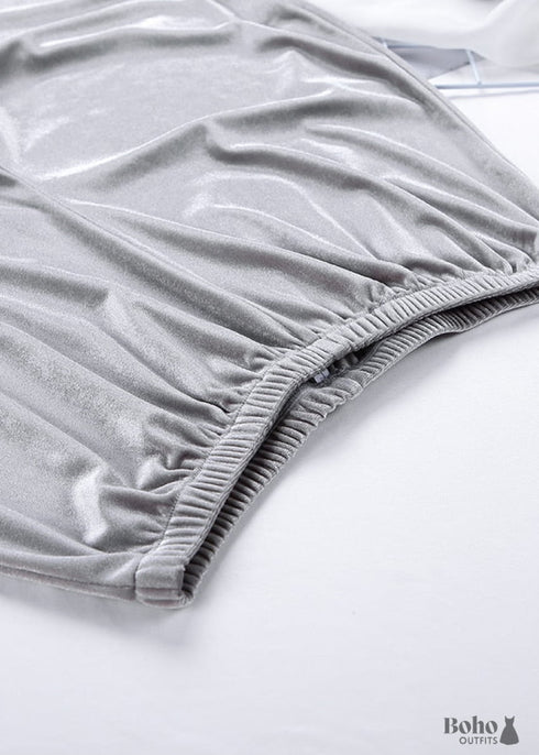 Pijama bohemio, conjunto de pijama de terciopelo Denise en gris y rosa.