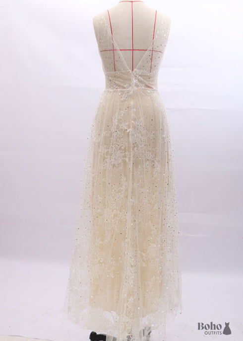 Boho V-neck Sweep Train Tulle Sleeveless Wedding Dress