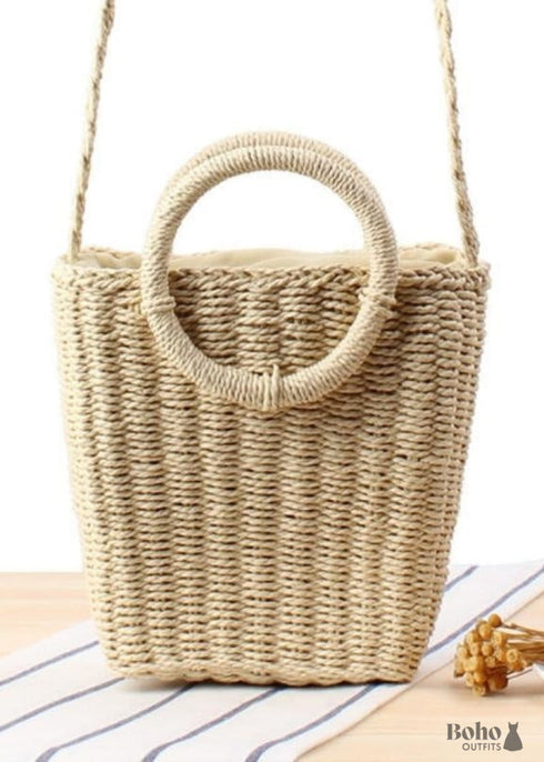 Bolso tipo cubo de paja trenzada Kinsley