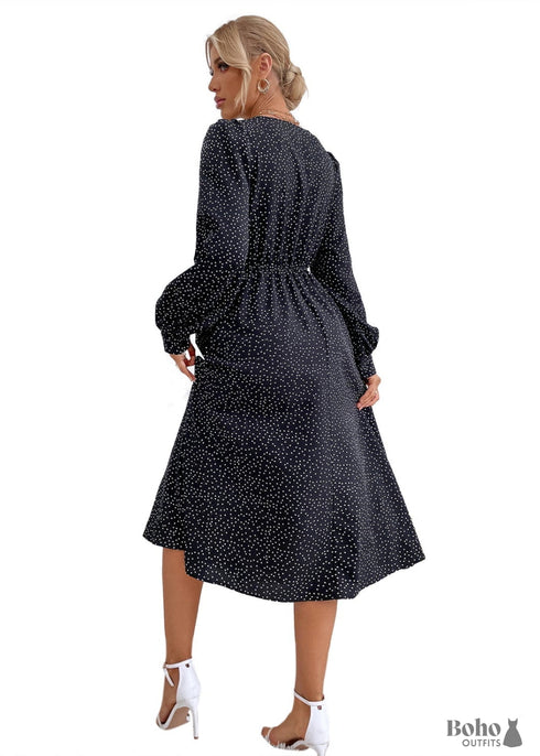 Vestido negro elegante de estilo campestre