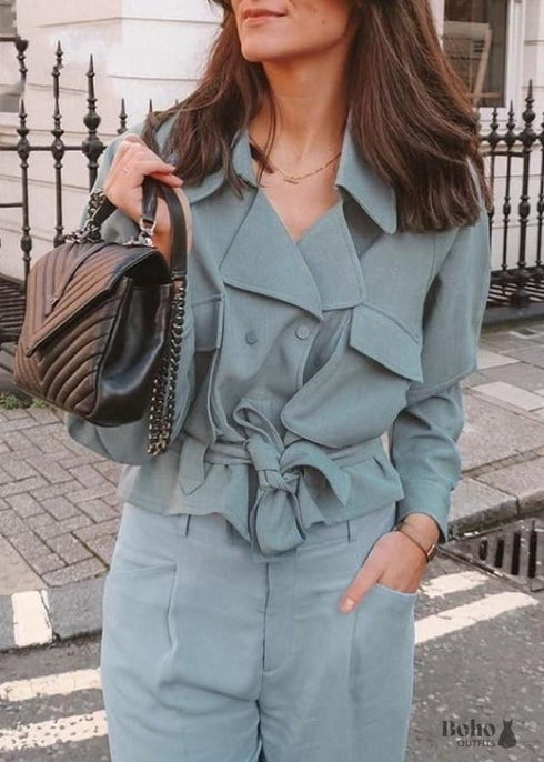 Gabardina corta bohemia chic