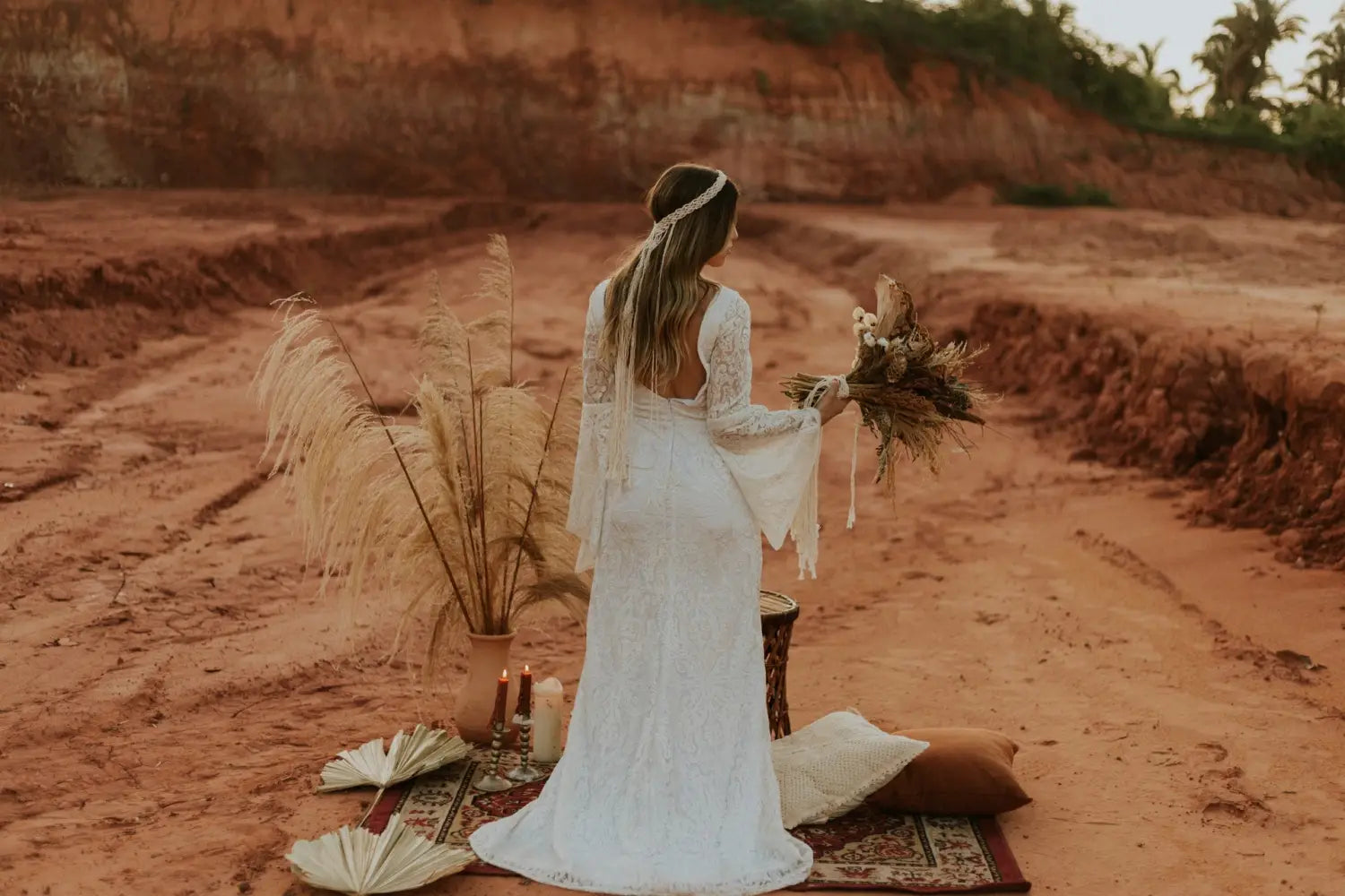 Take natural photos for your boho wedding